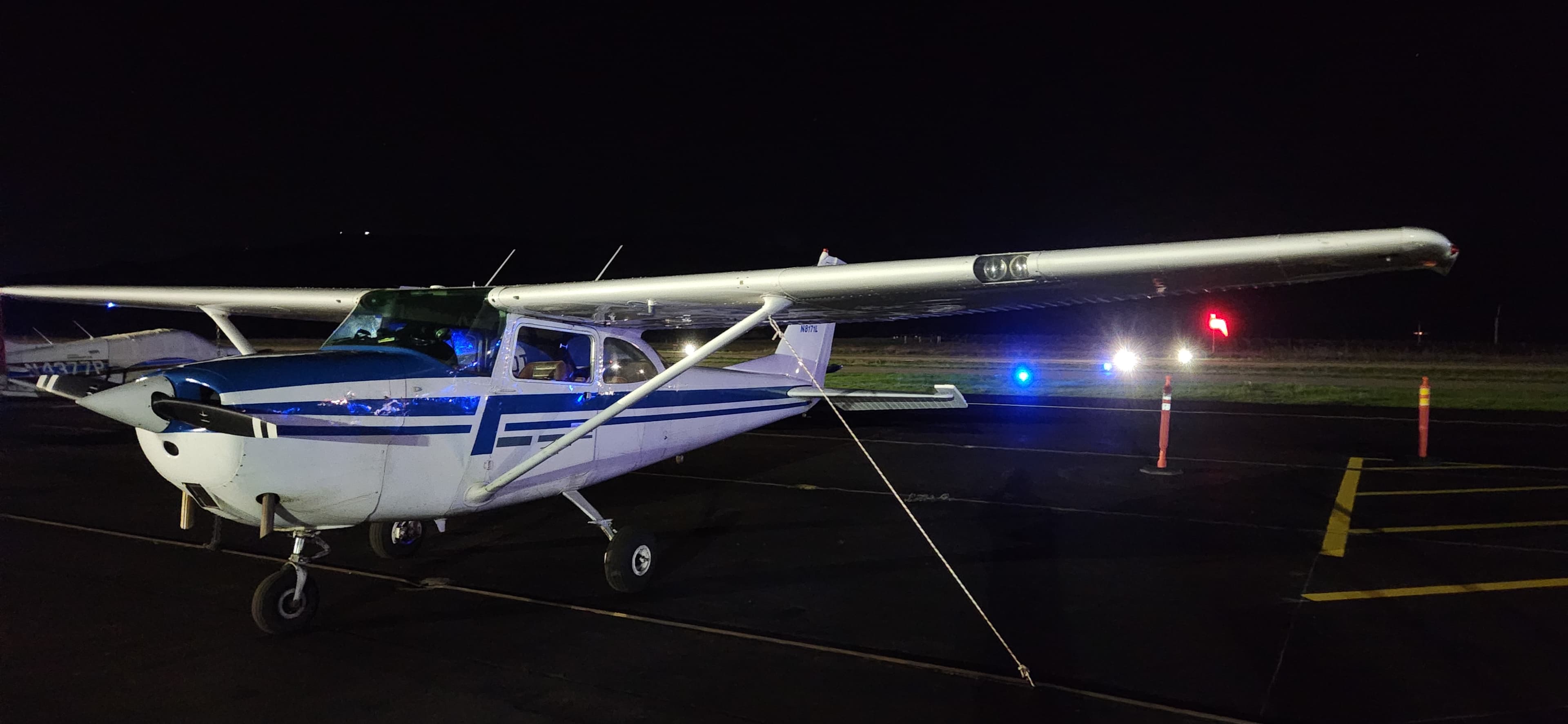Cessna 172H Skyhawk Garmin G5 N8171L
